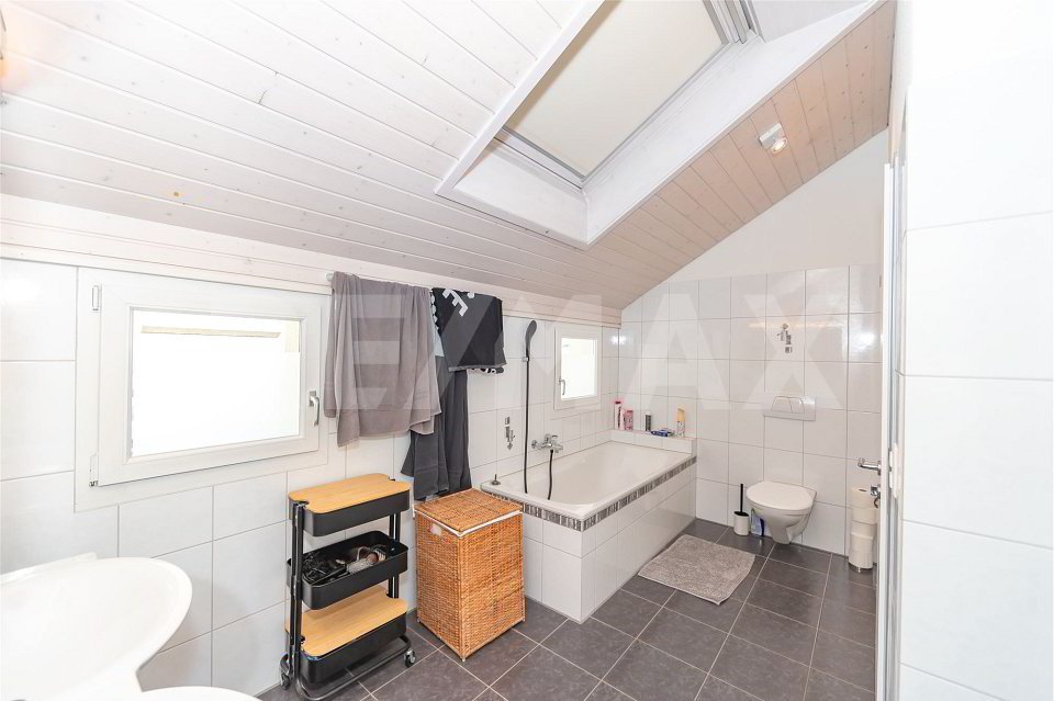 5 Zimmer Haus zum verkaufen in Kägiswil - Bild 1/13