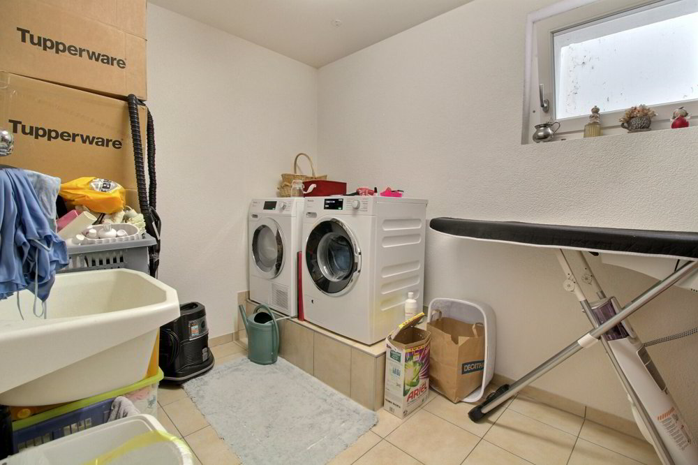 6.5 rooms House to buy in Grolley - image 1/21