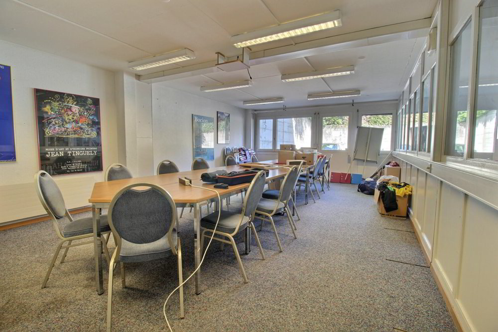 null rooms Office & Commercial to buy in Fribourg - image 1/7