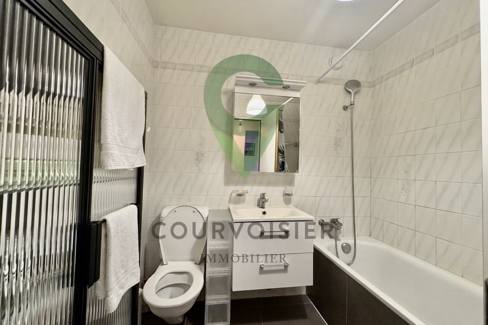 5 rooms Apartment to buy in Gland - image 1/13