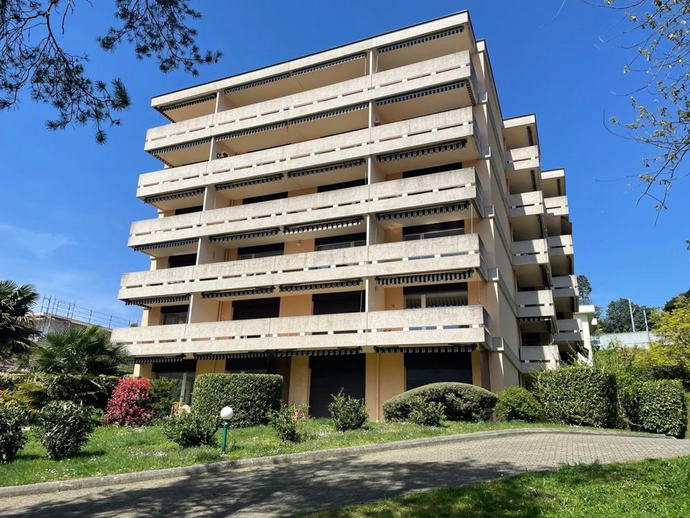 2 rooms Apartment to buy in Clarens - image 1/11