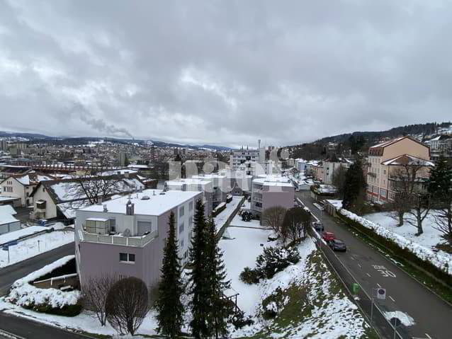 3 rooms Apartment for rent in La Chaux-de-Fonds - image 1/7