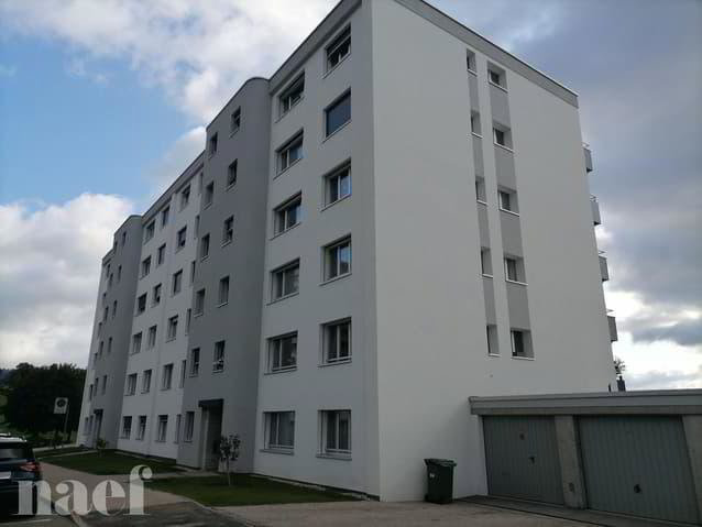 4.5 Zimmer Wohnung zu vermieten in La Chaux-de-Fonds - Bild 1/3