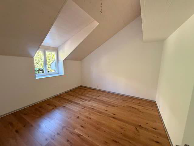 3.5 Zimmer Wohnung zu vermieten in Corcelles NE - Bild 1/12
