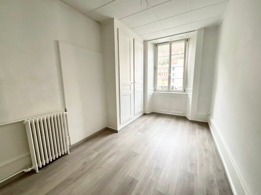 Appartamento di 5 locali in affitto a St-Imier - immagine 1/7