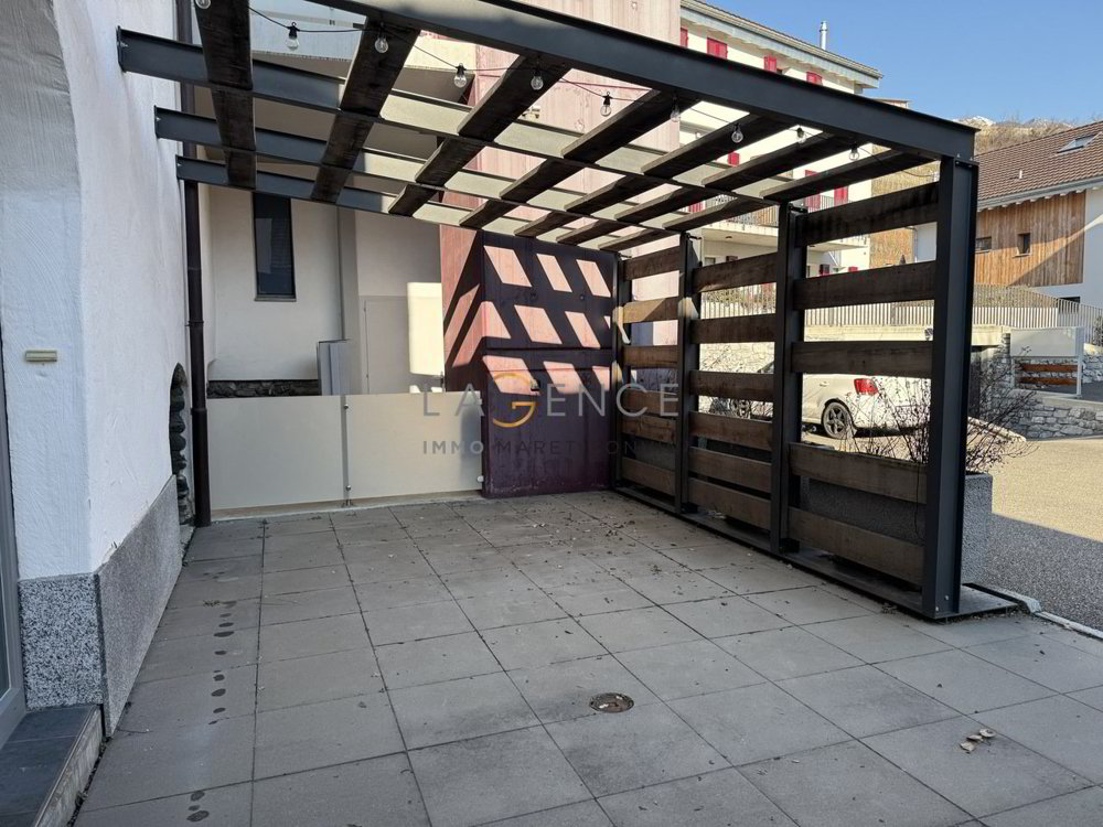 2 rooms Apartment for rent in Conthey - image 1/13