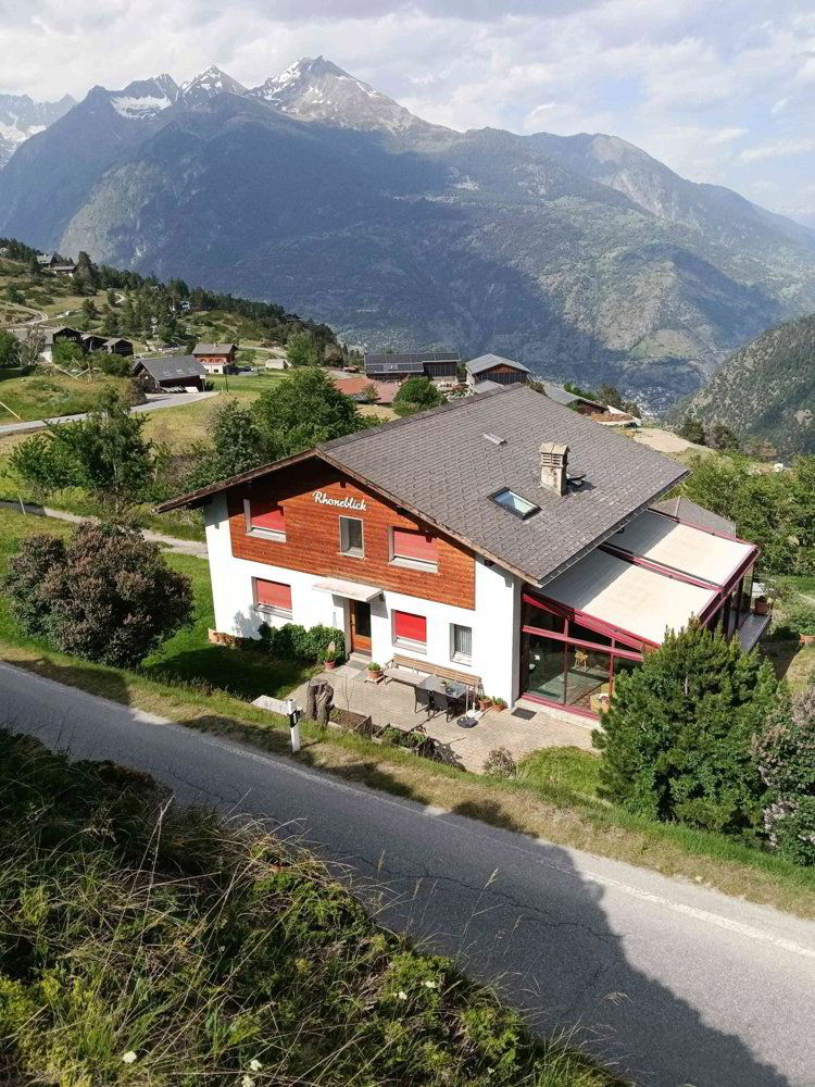 Casa di 4.5 locali in affitto a Zeneggen - immagine 1/7