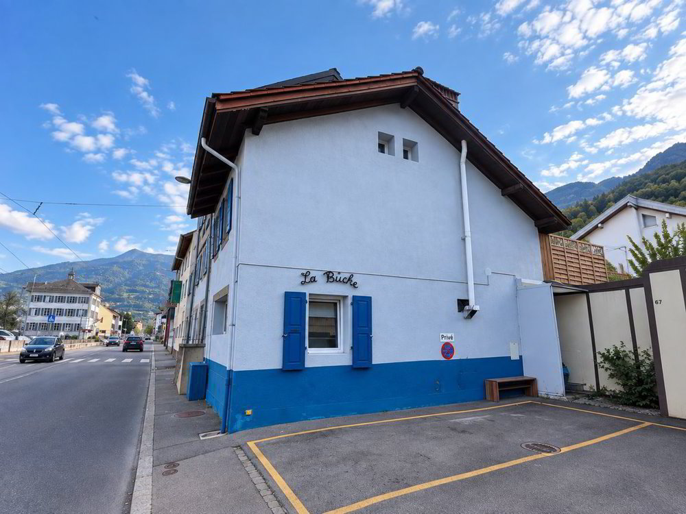 2 rooms Apartment to buy in Collombey - image 1/9