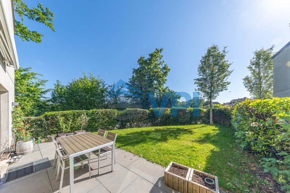 Casa di 5 locali in vendita a Satigny - immagine 1/9