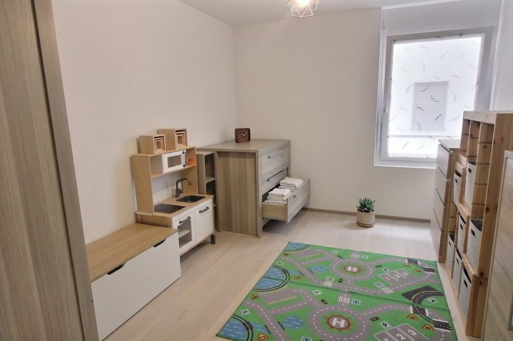 4 rooms Apartment to buy in Châtel-St-Denis - image 1/13