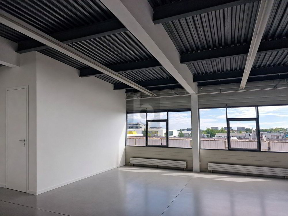 LOCAL POLYVALENT DE 110 M² - Ansicht 3