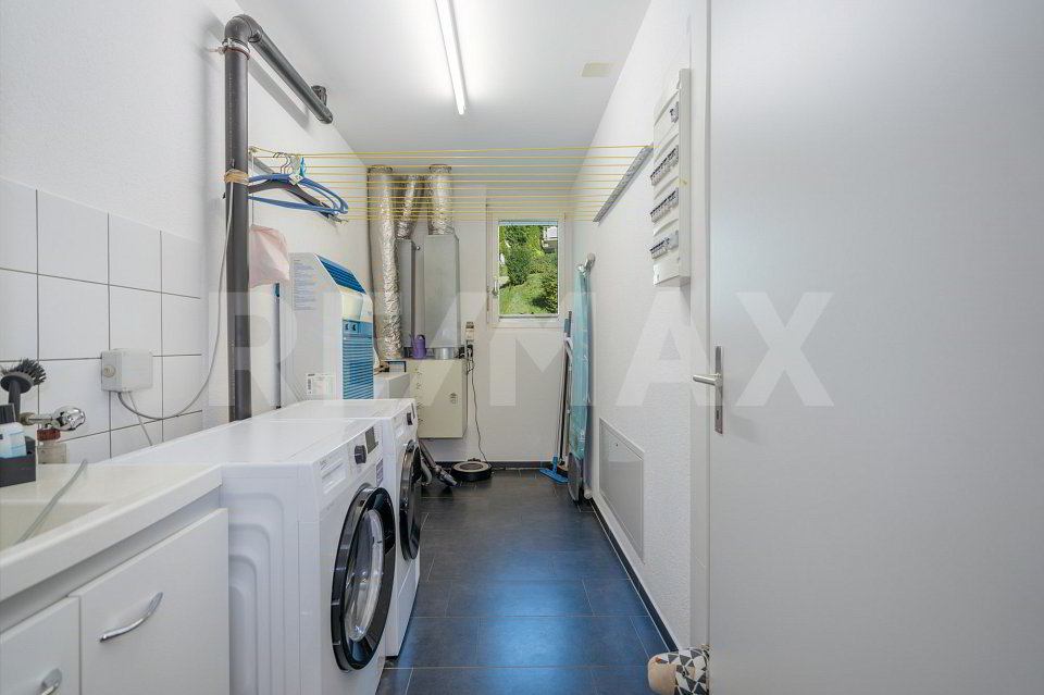 Appartement 6.5 pièces à acheter à Stallikon - image 1/13