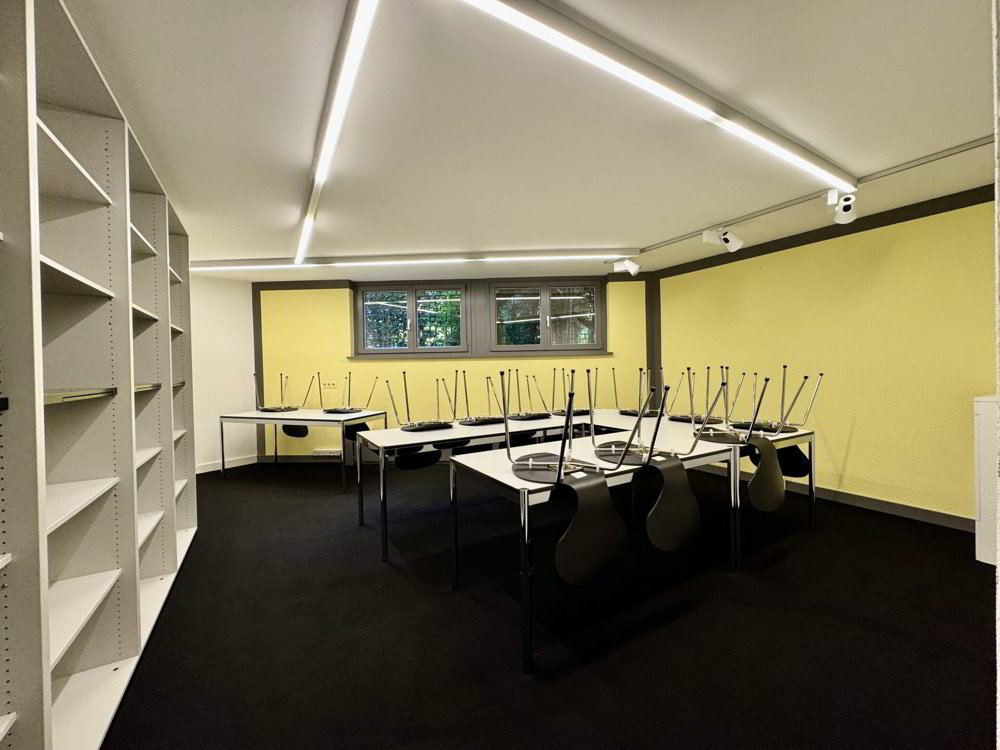 Bureau & Commerce 2.5 pièces à louer à Zürich - image 1/7