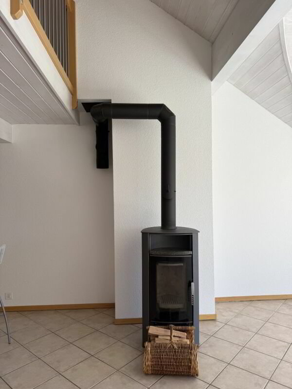 5 rooms Apartment to buy in Cossonay-Ville - image 1/13