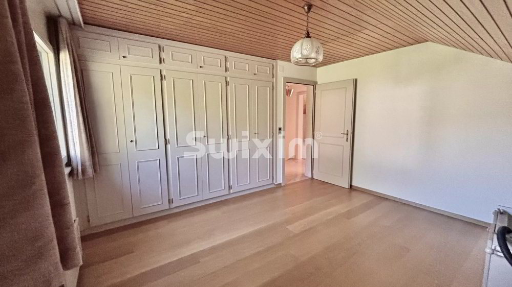 Casa di 7 locali in vendita a Vevey - immagine 1/10