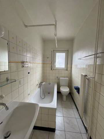Appartement 3 pièces à louer à St-Blaise - image 1/7