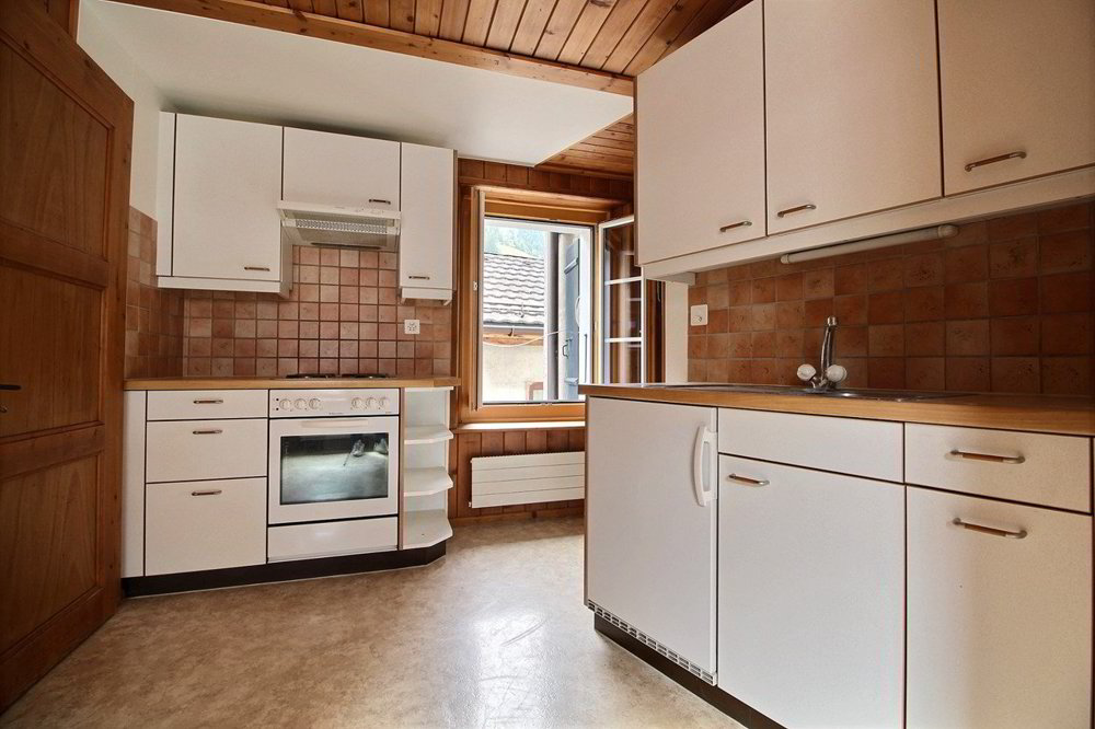 Immeuble villageois mixte situé au coeur de Château-d'?x (VD) - Mehr