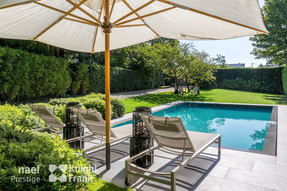 Casa di 7 locali in vendita a Vésenaz - immagine 1/7
