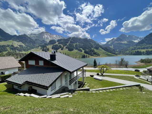 5.5 Zimmer Haus zum verkaufen in Schwarzsee - Bild 1/13