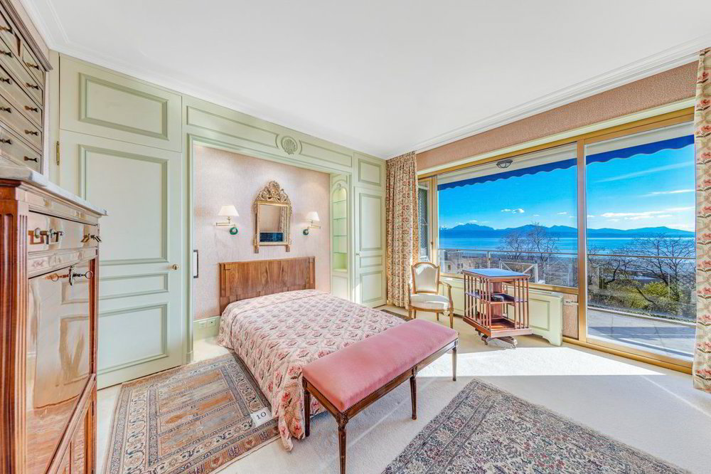 5 rooms Apartment to buy in Lausanne - image 1/13