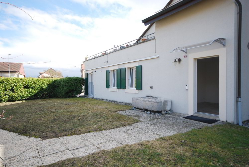 Appartement 4 pièces à louer à Aclens - image 1/10