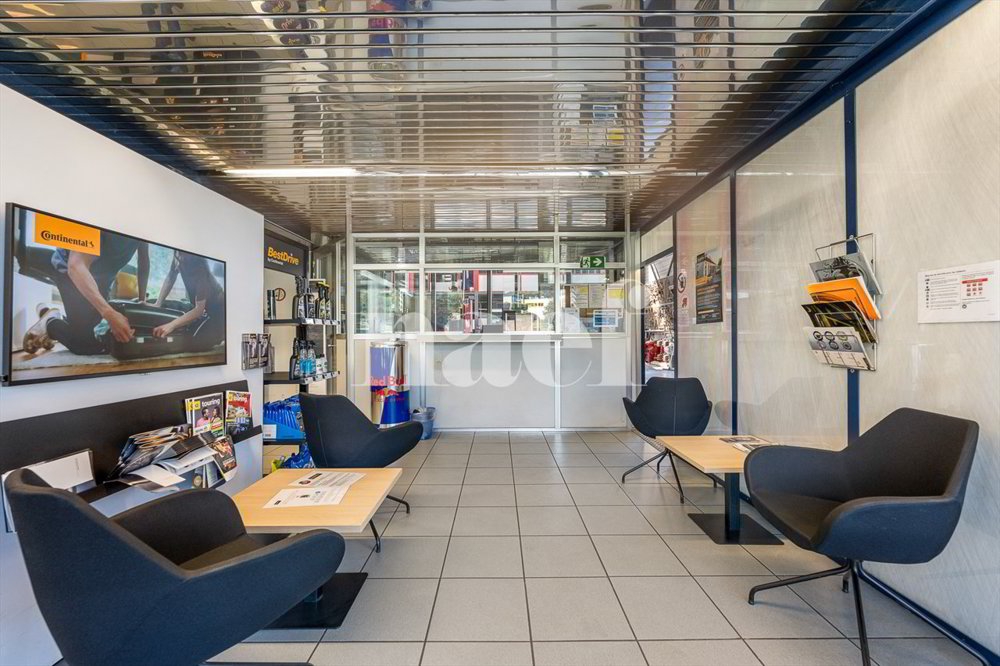 Garage avec réception, atelier et espaces de stockage à vendre à Givisiez - Ansicht 4