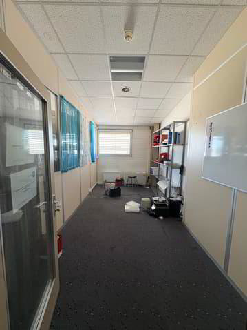2 rooms Office & Commercial for rent in Romanel-sur-Morges - image 1/3