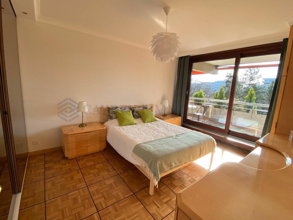 3.5 rooms Apartment to buy in Genève - image 1/4