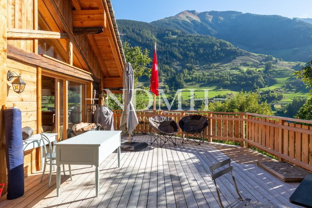 Casa di 7 locali in vendita a Liddes - immagine 1/10