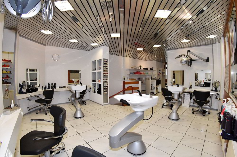Eigener Coiffeur-/Beauty-Salon: eingerichtet + bezugsbereit