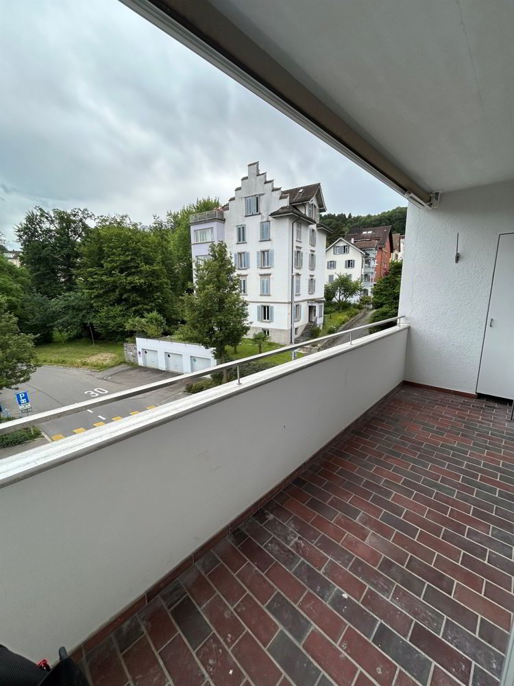 3 rooms Apartment for rent in Luzern - image 1/5