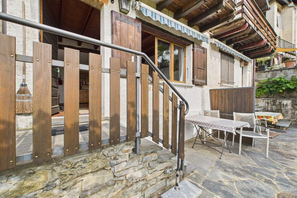 3 rooms House to buy in Monteggio - image 1/13