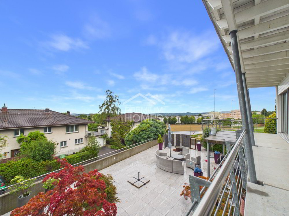Casa di 6 locali in vendita a Ittigen - immagine 1/12