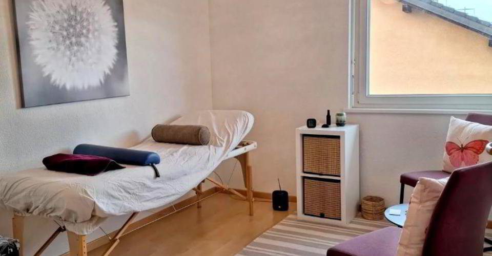 null Zimmer Büro zu vermieten in Gland - Bild 1/3