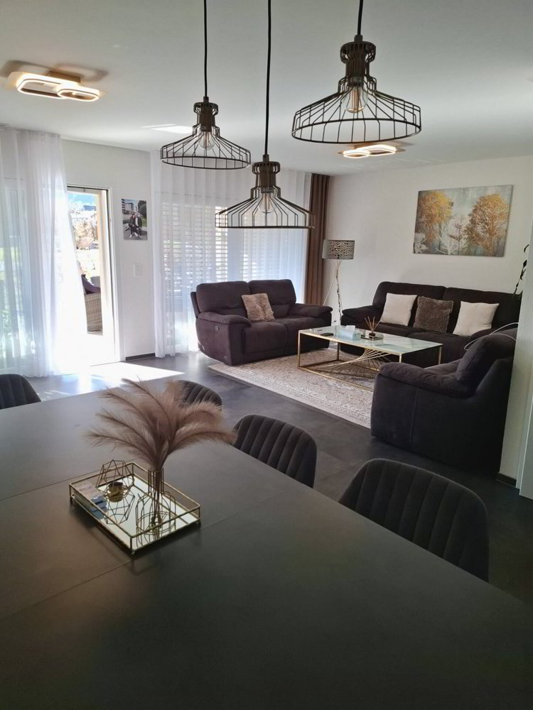 Haus – Monthey - Mehr