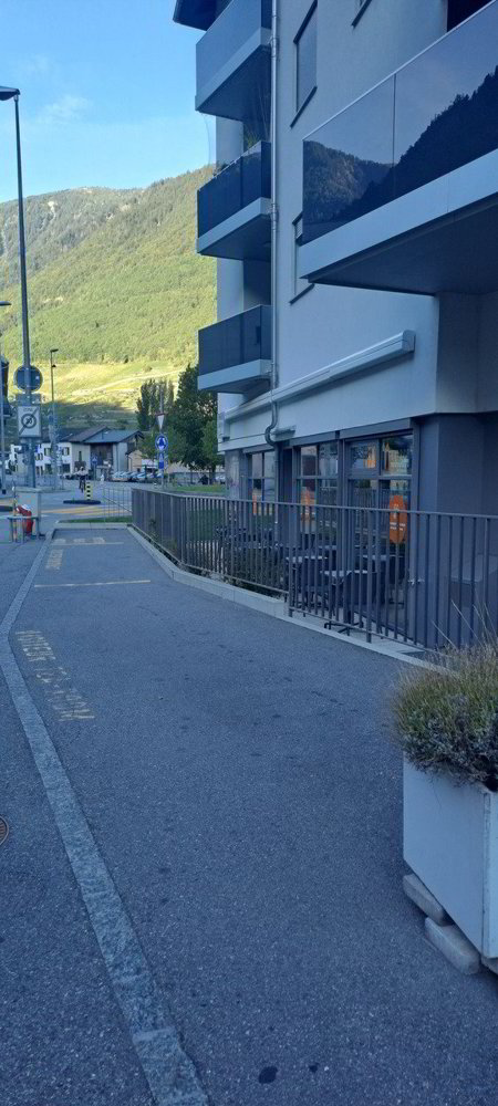 Bureau & Commerce null pièces à acheter à Martigny - image 1/13