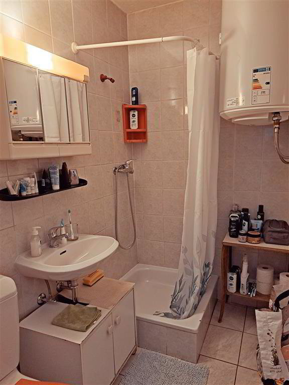 1 rooms Apartment for rent in Sierre - image 1/6