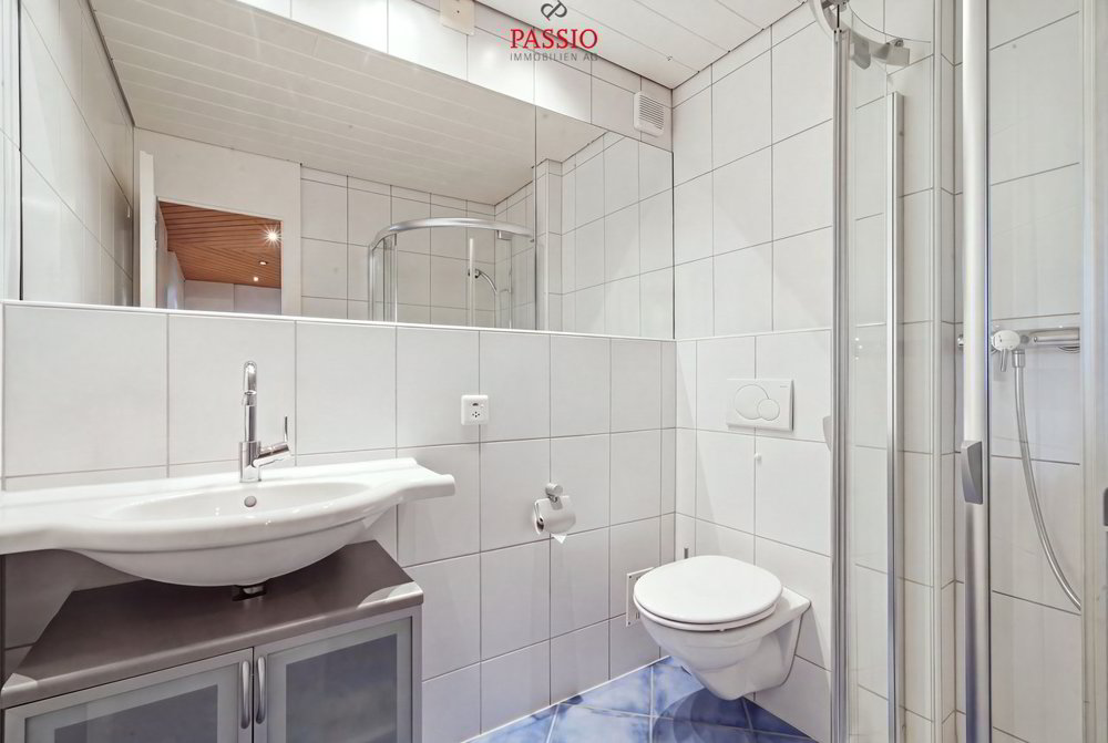Casa di 4 locali in vendita a Steffisburg - immagine 1/13