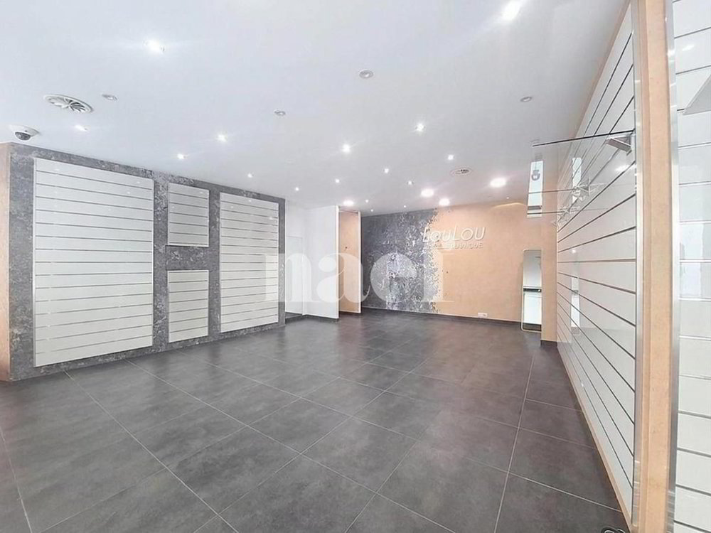 1 rooms Office & Commercial for rent in Neuchâtel - image 1/5