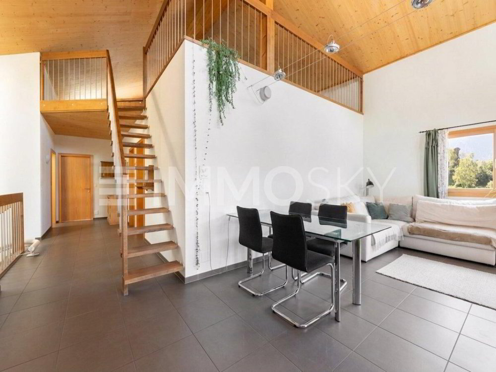 Immeuble d'habitation de 8 pièces en vente à Trin - 239 m² - Ansicht 2