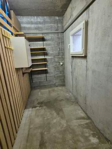 3 rooms Apartment for rent in Visp - image 1/9