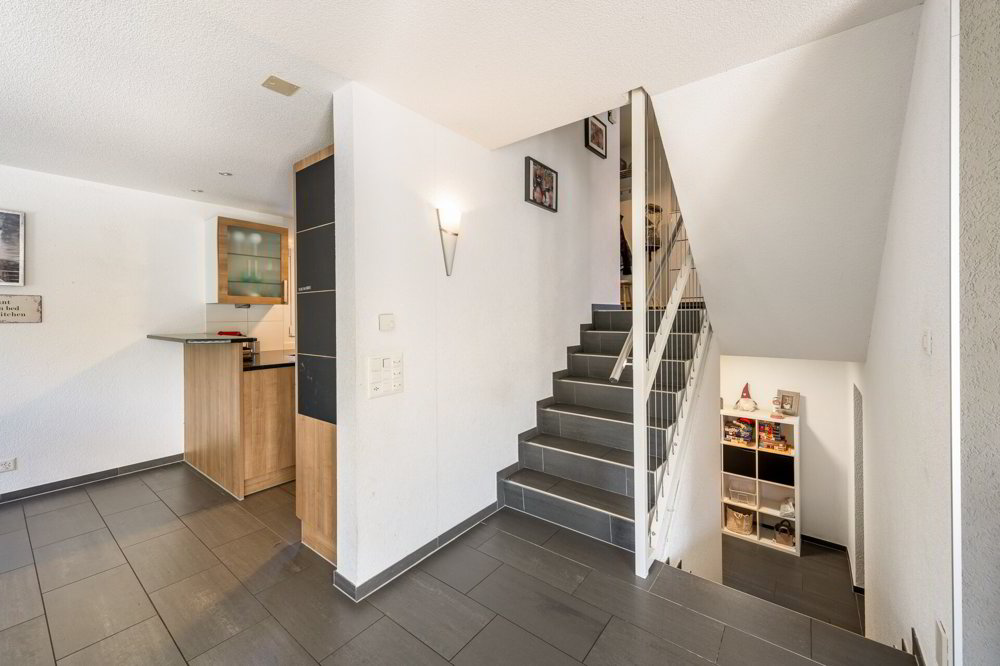 7.5 Zimmer Haus zum verkaufen in Mandach - Bild 1/14
