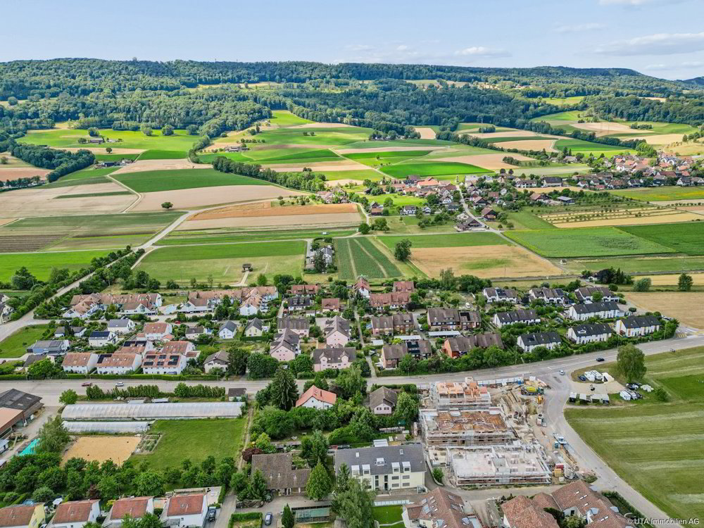 Appartamento di 3.5 locali in vendita a Oberweningen - immagine 1/14