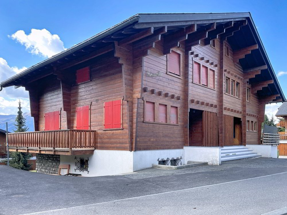2 rooms Apartment to buy in Verbier - image 1/13