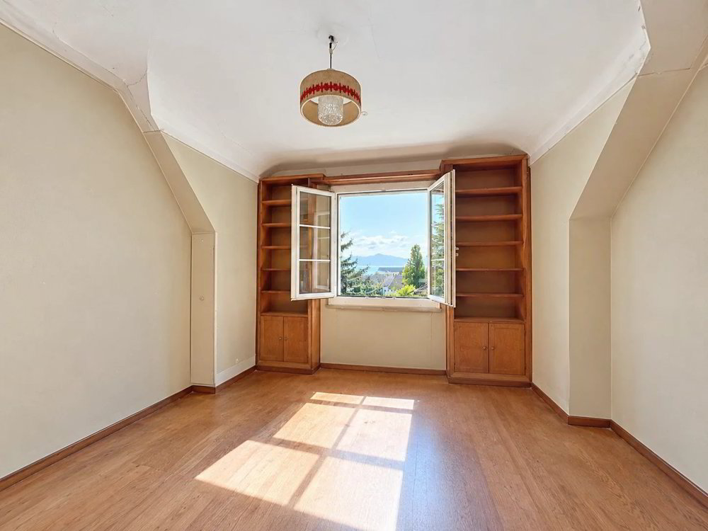 5 rooms House to buy in Lutry - image 1/11