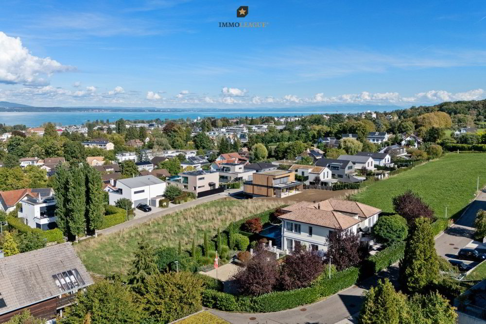 Maison 7 pièces à acheter à Kreuzlingen - image 1/13