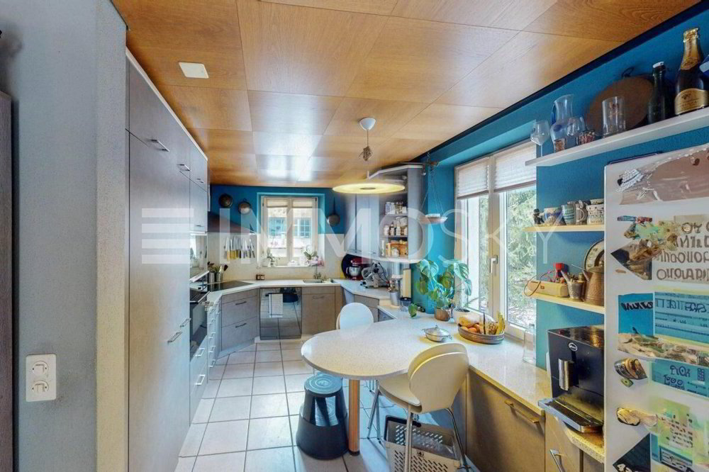 Immeuble d'habitation de 7.5 pièces en vente à Piotta - 200 m² - Ansicht 4