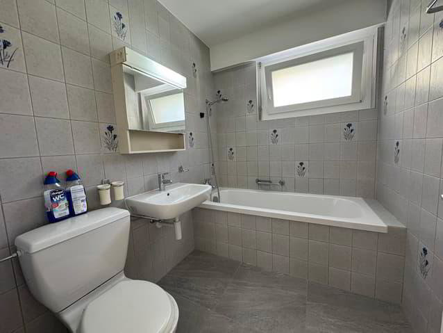 Appartement 3 pièces à louer à Aigle - image 1/9