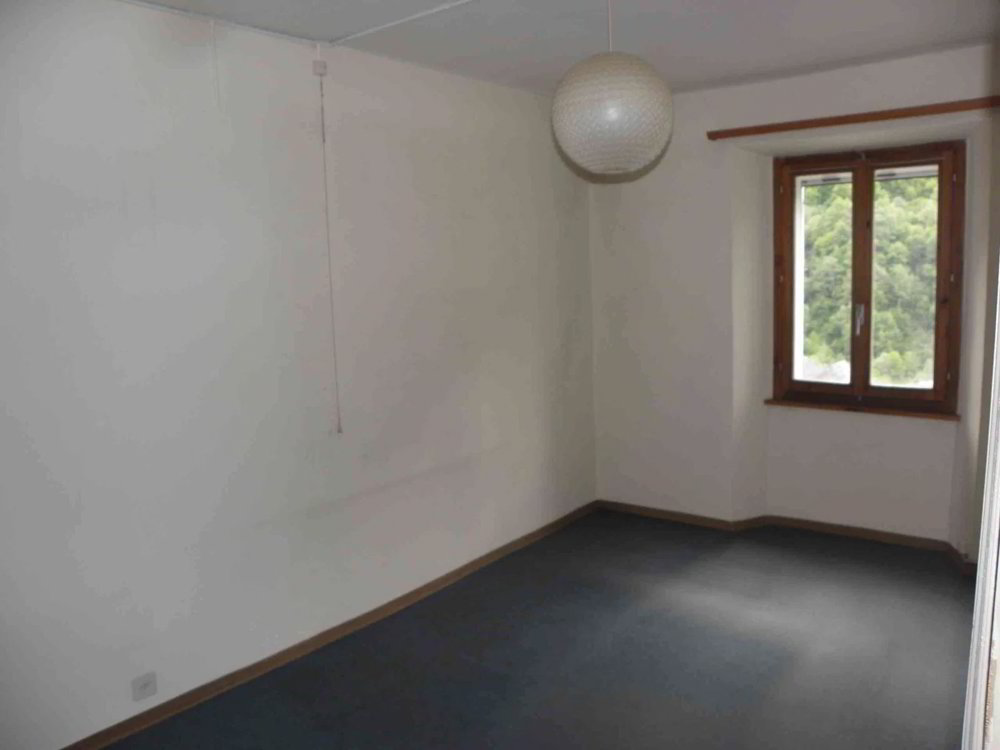 Maison 6.5 pièces à acheter à Mesocco - image 1/11