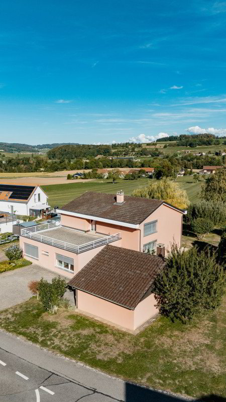 Maison 6 pièces à acheter à Vucherens - image 1/13